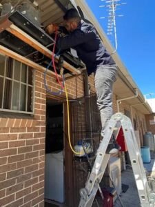 sheavy fridge expert repairing